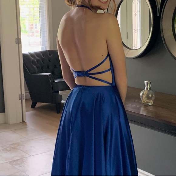 Sherri Hill prom dress - Picture 4 of 4